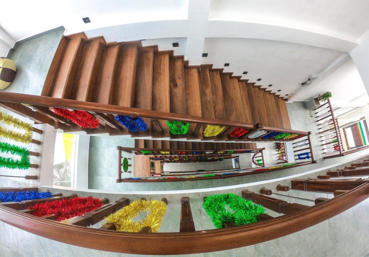 Rominrich Hotel Hikkaduwa Bagian luar foto